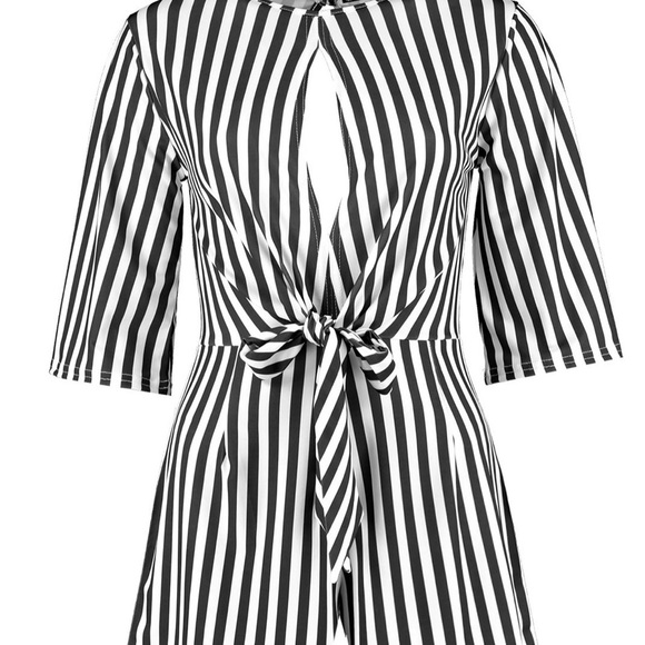 Black and white stripe play suit - Picture 7 of 7